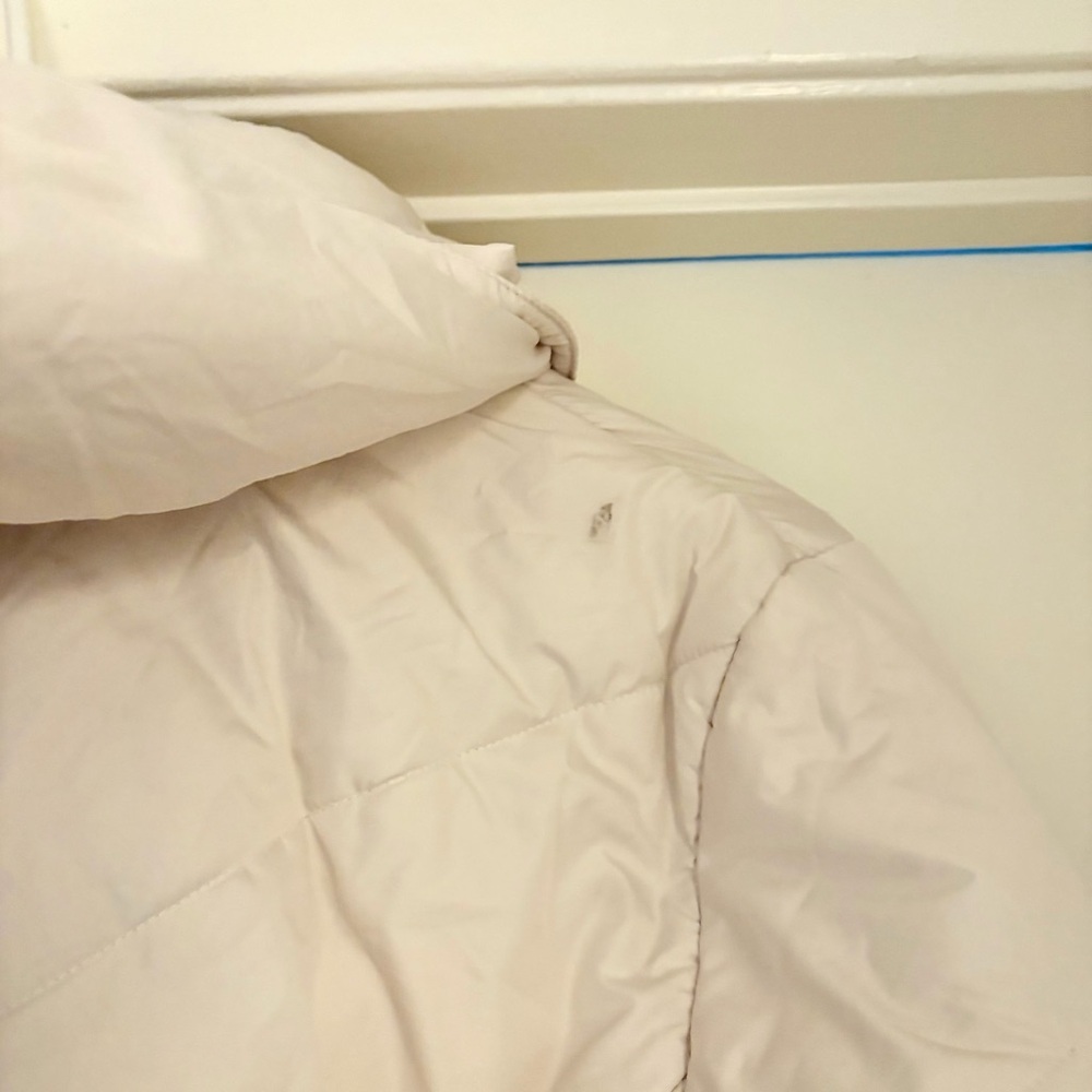 Women's White Puffer Jacket - Picture 9 of 11